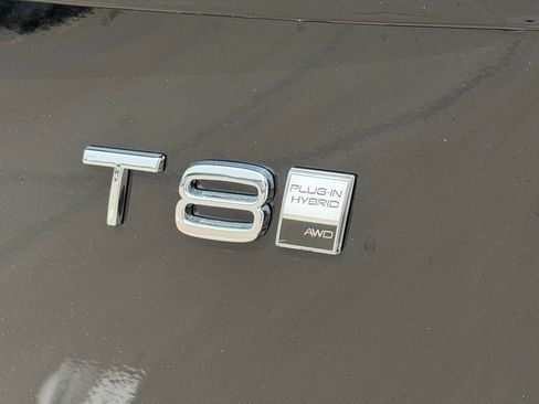 New 2026 Volvo XC90 T8 Ultra w/ Protection Package Premier AWD/4WD image 10