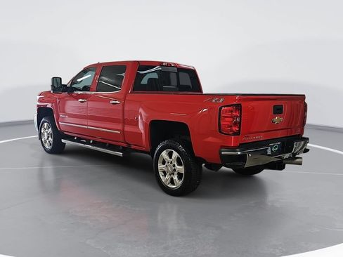 Used 2019 Chevrolet Silverado 2500 LTZ w/ Duramax Plus Package AWD/4WD image 6