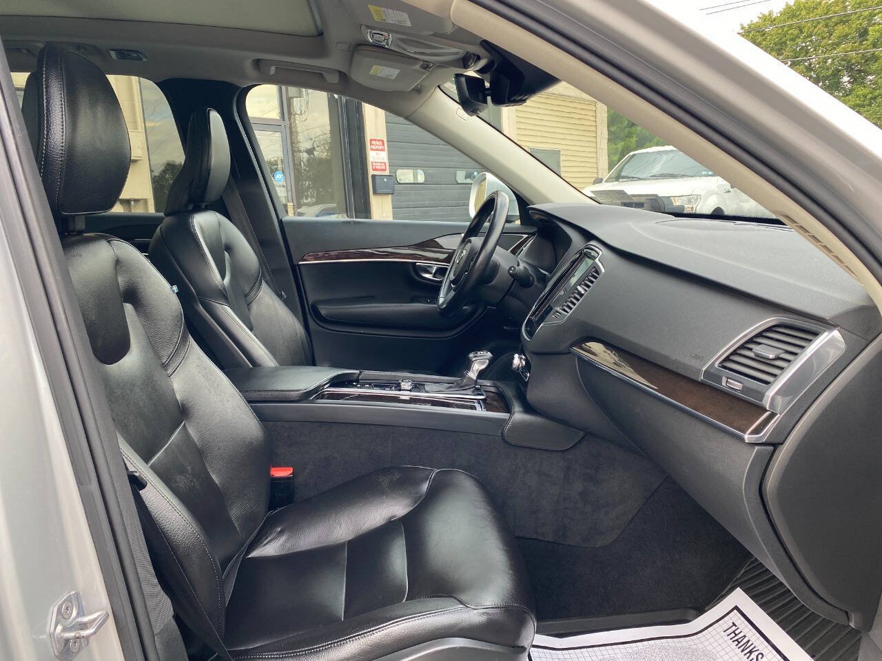 Used 2019 Volvo XC90 T5 Momentum w/ Protection Package Premier AWD/4WD image 31