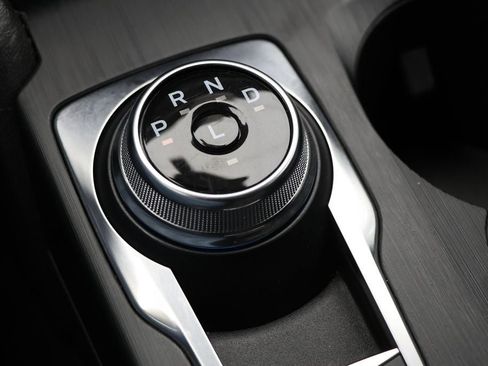 Used 2024 Ford Escape ST-Line image 24