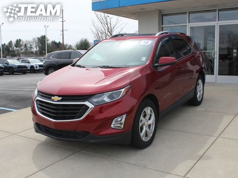 Used 2018 Chevrolet Equinox LT w/ Sun & Infotainment Package image 8