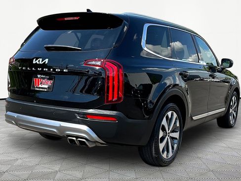 Certified 2022 Kia Telluride EX w/ EX Premium Package FWD image 6