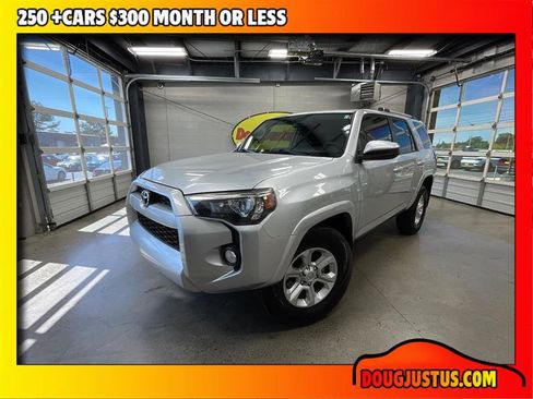 Used 2019 Toyota 4Runner SR5 RWD image 1