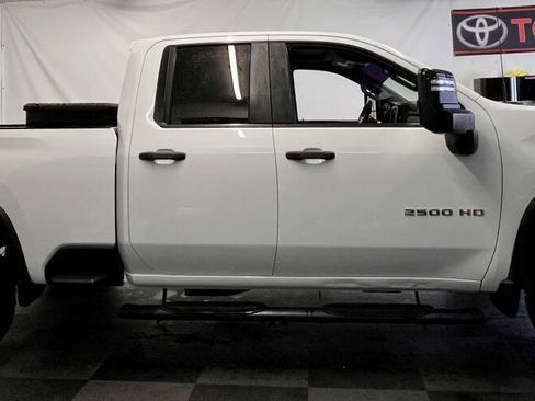 Used 2020 Chevrolet Silverado 2500 W/T w/ WT Safety Package image 2