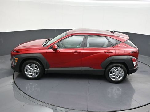 Used 2025 Hyundai Kona SE FWD image 18