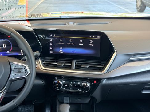 New 2026 Chevrolet Trax ACTIV w/ Driver Confidence Package FWD image 15