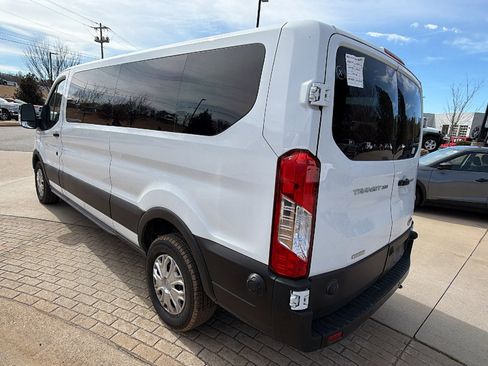 Used 2024 Ford Transit 350 XLT image 10
