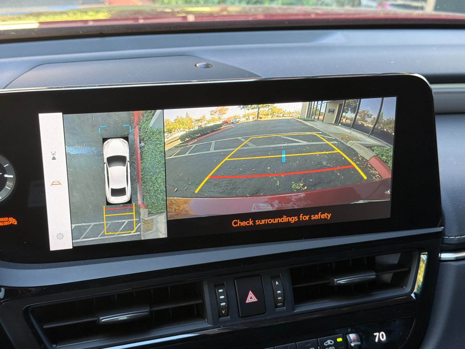 Used 2024 Lexus ES 300h F Sport w/ Accessory Package (Z2) FWD image 15