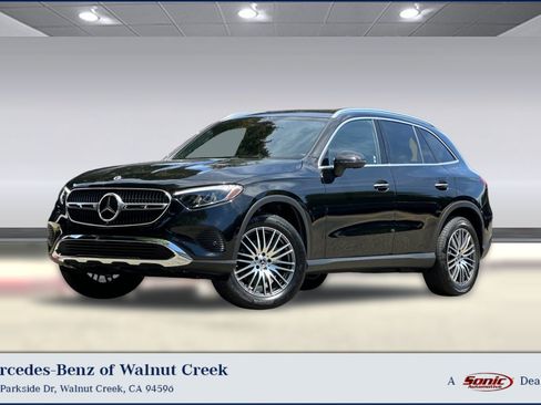 Used 2026 Mercedes-Benz GLC 300 4MATIC image 1