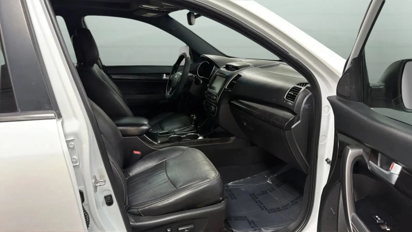 Used 2014 Kia Sorento SX w/ 3rd Row Package FWD image 22