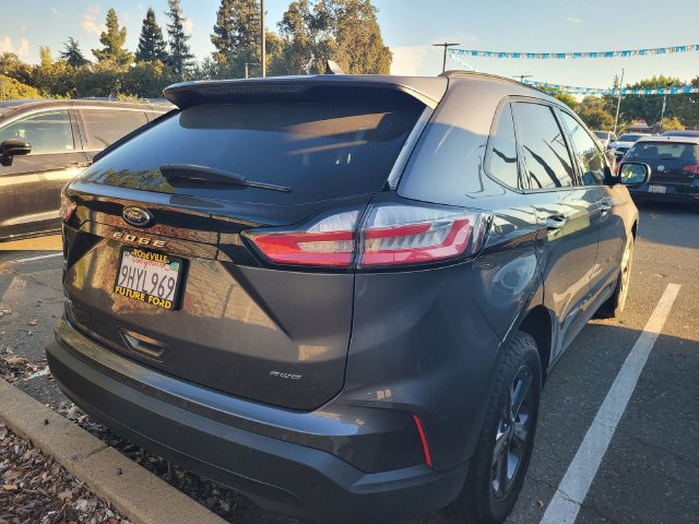 Used 2023 Ford Edge SEL w/ Sport Appearance Package AWD/4WD image 3