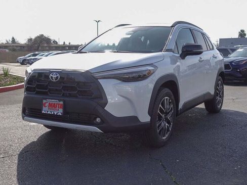 New 2026 Toyota Corolla Cross XLE image 7