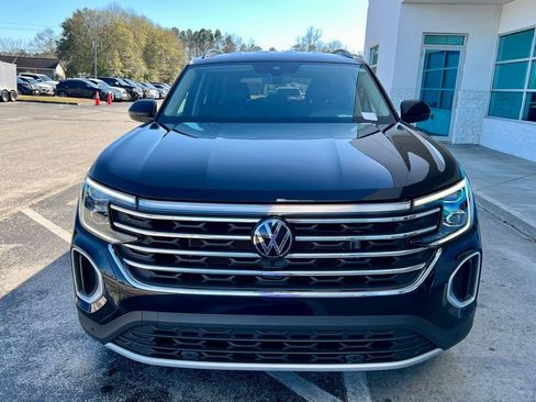 Used 2024 Volkswagen Atlas SE image 6