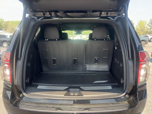 Certified 2024 Chevrolet Tahoe RST w/ Luxury Package RWD image 7