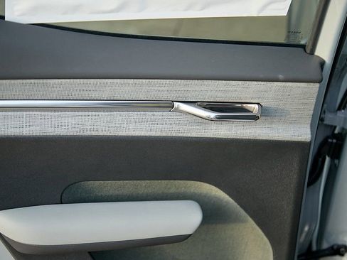 New 2026 Volvo EX30 Cross Country Ultra w/ Protection Package Premier image 20