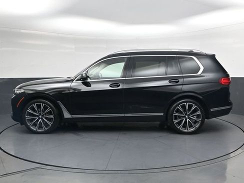 Used 2021 BMW X7 xDrive40i w/ Premium Package AWD/4WD image 9