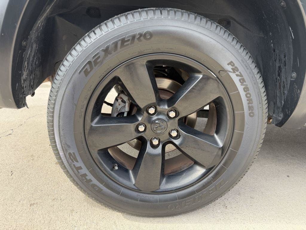 Used 2020 RAM 1500 Warlock RWD image 9