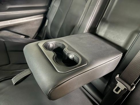 Used 2021 Jeep Grand Cherokee L Laredo w/ Luxury Tech Group I image 18