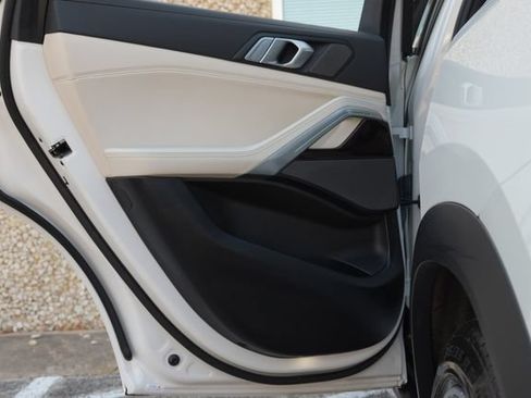 Used 2020 BMW X6 sDrive40i w/ Premium Package RWD image 31