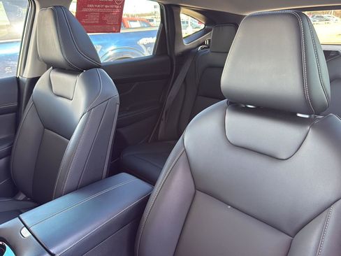 Used 2025 Nissan Murano SL image 17