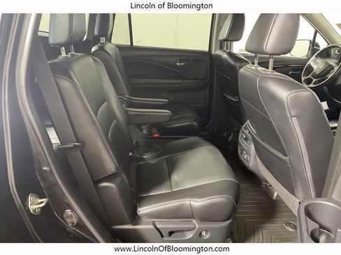 Used 2019 Honda Pilot Touring image 15