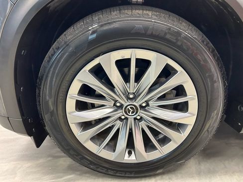 Used 2024 MAZDA CX-90 3.3 Turbo w/ Preferred Plus AWD/4WD image 26