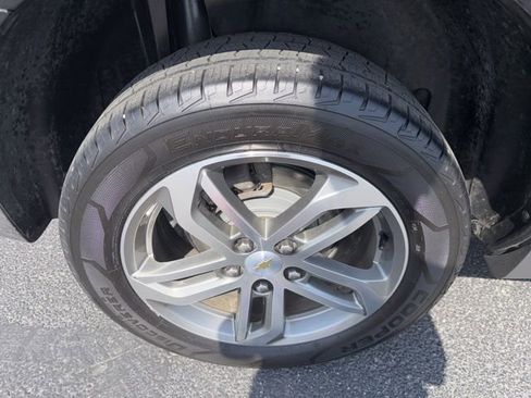 Used 2017 Chevrolet Equinox Premier w/ Enhanced Convenience Package AWD/4WD image 26