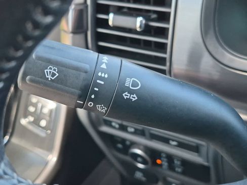 Used 2024 Ford F150 Lariat w/ FX4 Off-Road Package AWD/4WD image 27