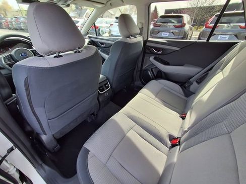 Used 2025 Subaru Outback Premium w/ Popular Package #1A image 14