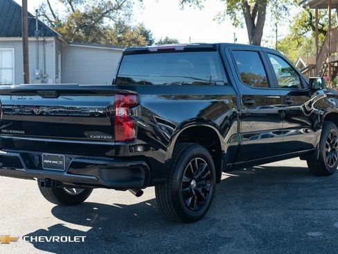 Used 2026 Chevrolet Silverado 1500 Custom image 6