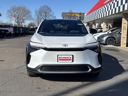 Used 2024 Toyota bZ4X Limited w/ Weather Package image 2