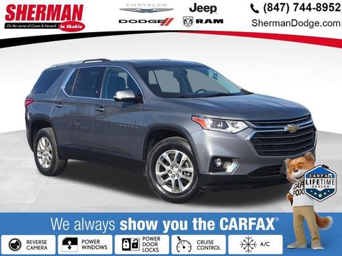 Used 2018 Chevrolet Traverse LT image 1