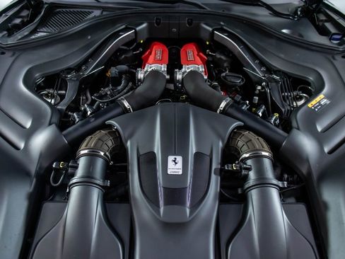 Certified 2019 Ferrari Portofino image 56