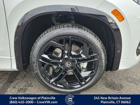 New 2026 Volkswagen Tiguan SE R-Line image 18