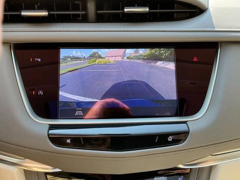 Used 2022 Cadillac XT5 Premium Luxury AWD/4WD image 23