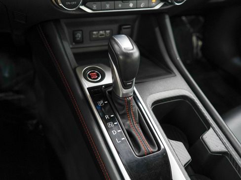 Used 2025 Nissan Sentra SR w/ SR Premium Package FWD image 21
