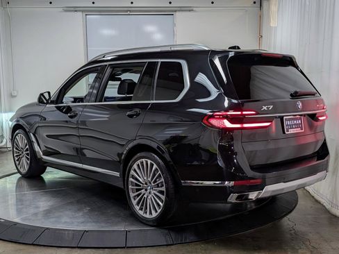 Used 2023 BMW X7 xDrive40i w/ Premium Package image 7
