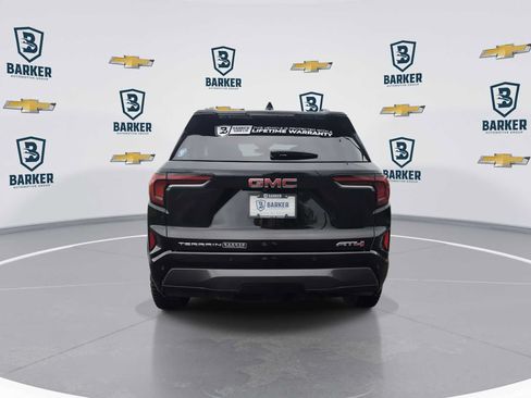 Used 2026 GMC Terrain AT4 AWD/4WD image 7
