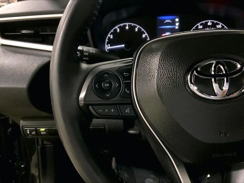 Used 2025 Toyota Corolla SE w/ Convenience Package FWD image 24