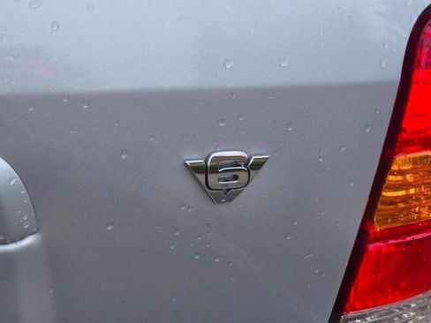 Used 2007 Ford Escape Limited image 21