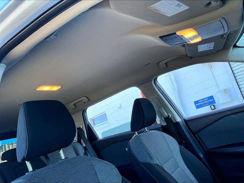 Used 2023 Nissan Rogue SV image 22