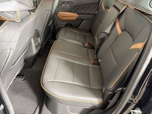 New 2026 GMC Canyon AT4 w/ AT4 Premium Package image 39