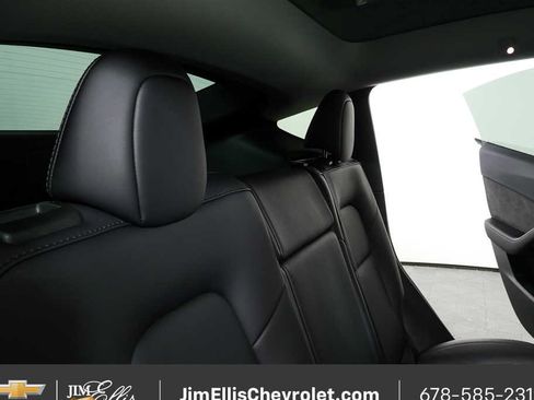 Used 2022 Tesla Model Y Performance image 20