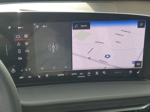 New 2025 Audi SQ5 Premium Plus image 27