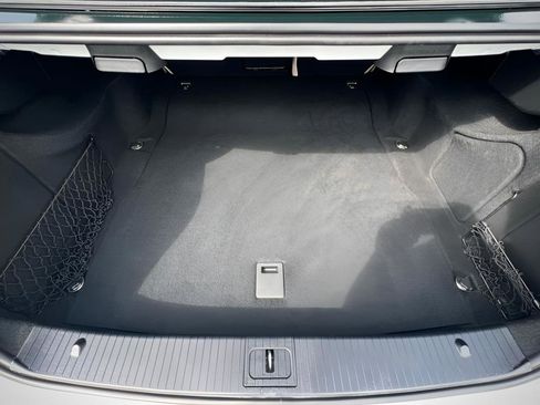 Used 2014 Mercedes-Benz E 350 Sedan image 23