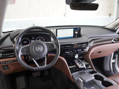 Used 2023 Acura MDX SH-AWD w/ Advance Package image 11