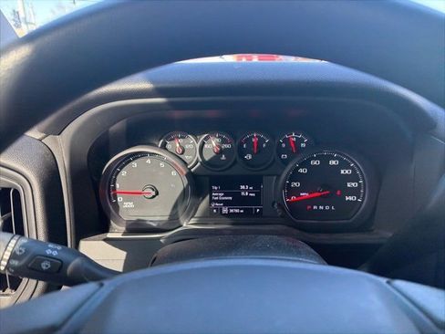 Used 2024 Chevrolet Silverado 2500 Custom w/ Custom Value Package image 44