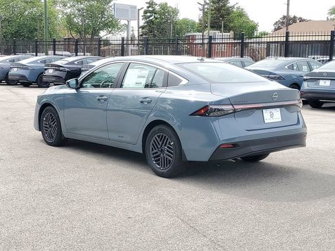 New 2026 Nissan Sentra SV w/ SV Convenience Package FWD image 3