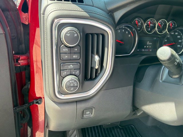 Used 2019 Chevrolet Silverado 1500 LT w/ All-Star Edition AWD/4WD image 24