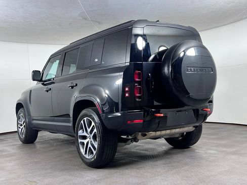 Used 2023 Land Rover Defender 110 S AWD/4WD image 3